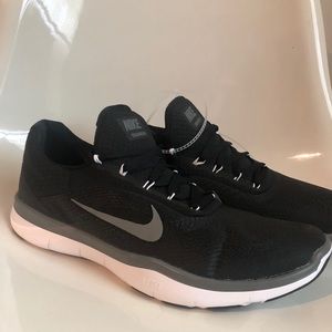 Men’s Nike Athletic Shoes - 10